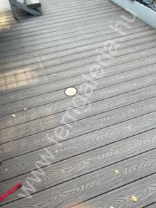 Fa hatású WPC terasz